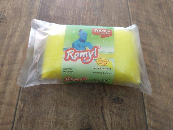 Producto - Esponja Romyl "forrada"