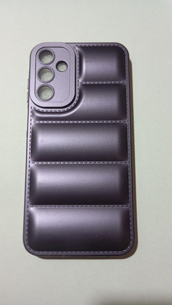 Producto - Funda Puffer Violeta Metálico para Samsung A15