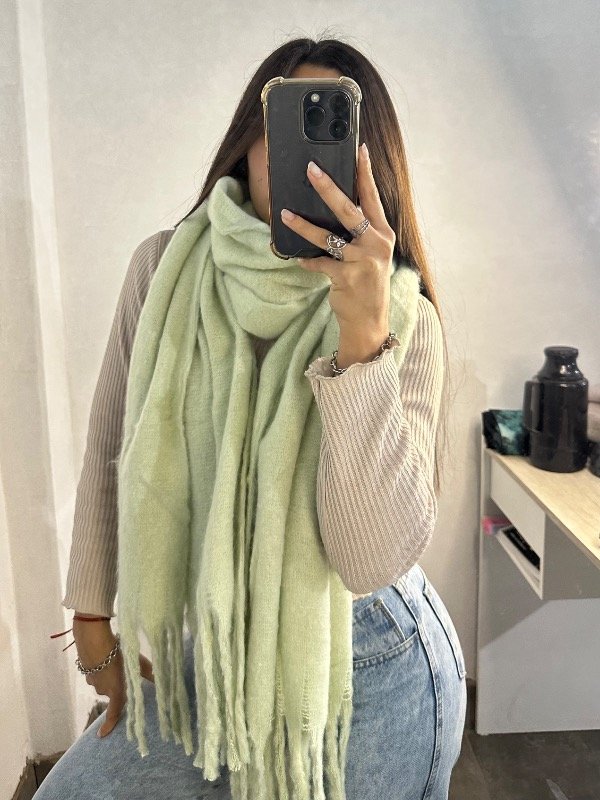 Producto - Bufandon nube verde claro
