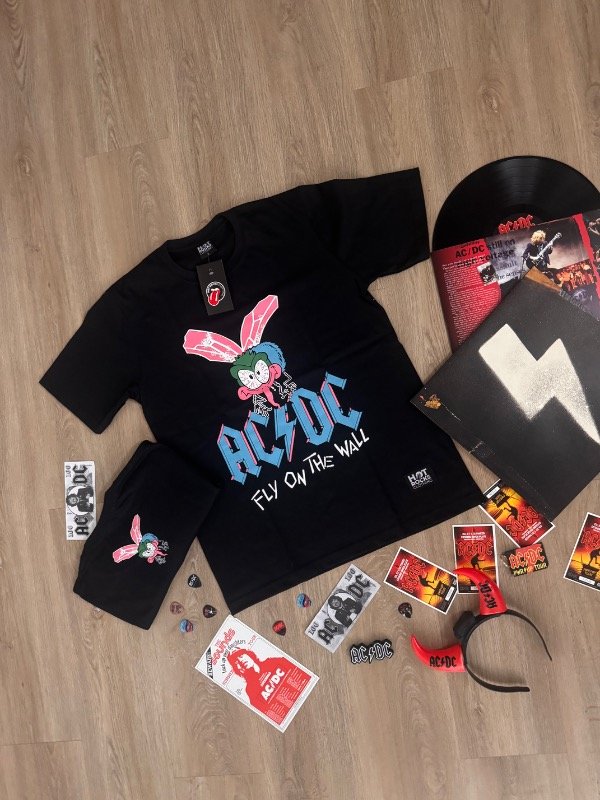 Producto - REMERA ACDC FLY ON THE WALL
