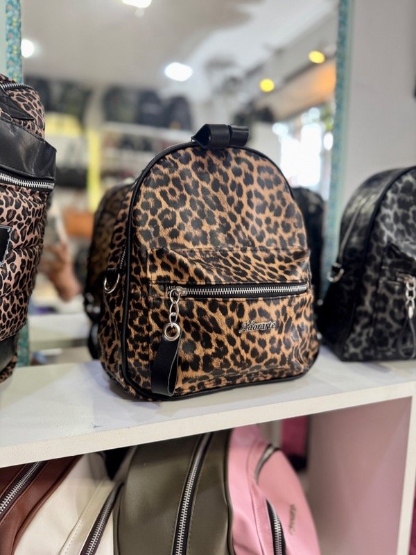 Producto - Mochila Regina Animal print 1