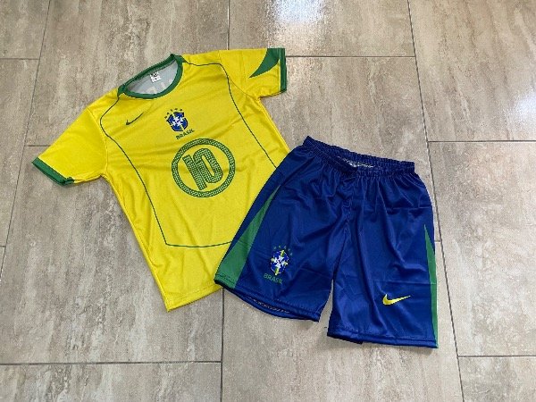 Producto - Conjunto Brasil Ronaldinho