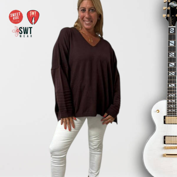 Producto - Sweater ENTRELAZADO JIF  Doble Hilado de Jacquard en Mangas y Frente Oversized