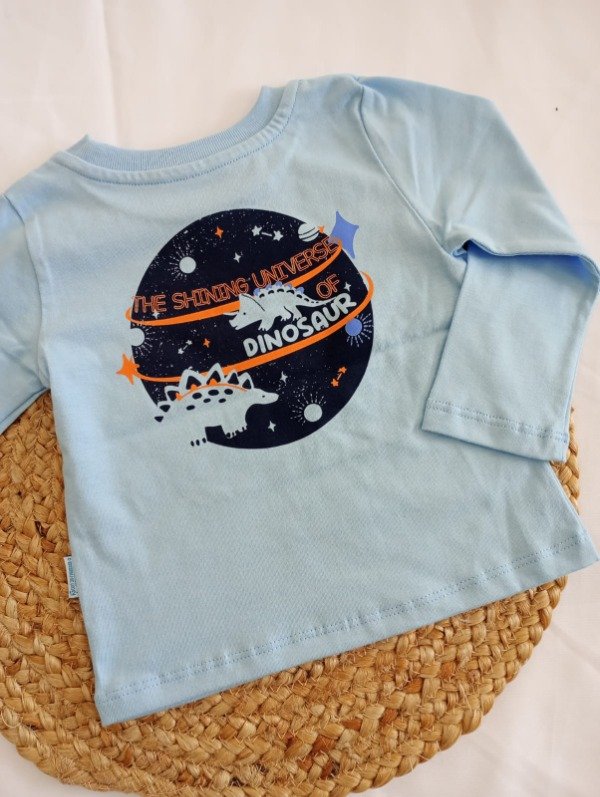 Producto - REMERA UNIVERSE