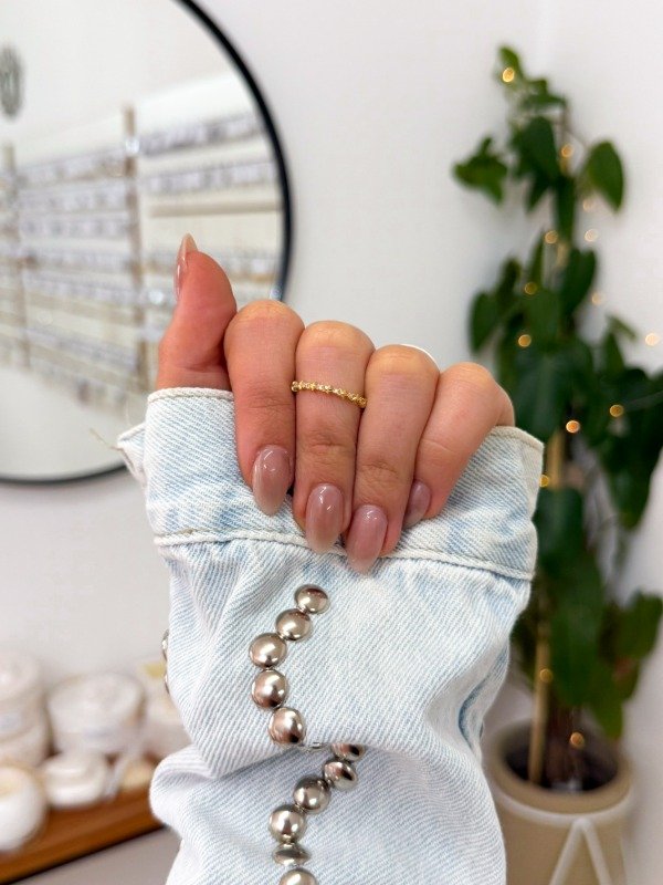 Producto - Anillo bañado en oro mini estrellitas cúbics talle 8