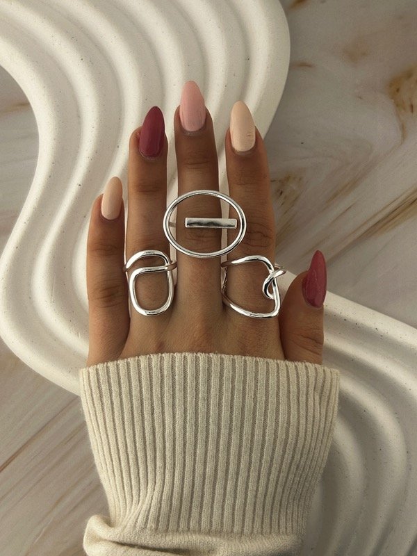 Producto - ANILLO IRREGULAR PLATEADO 1100