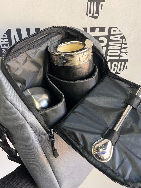 Producto - Bolso matero gris con compartimiento