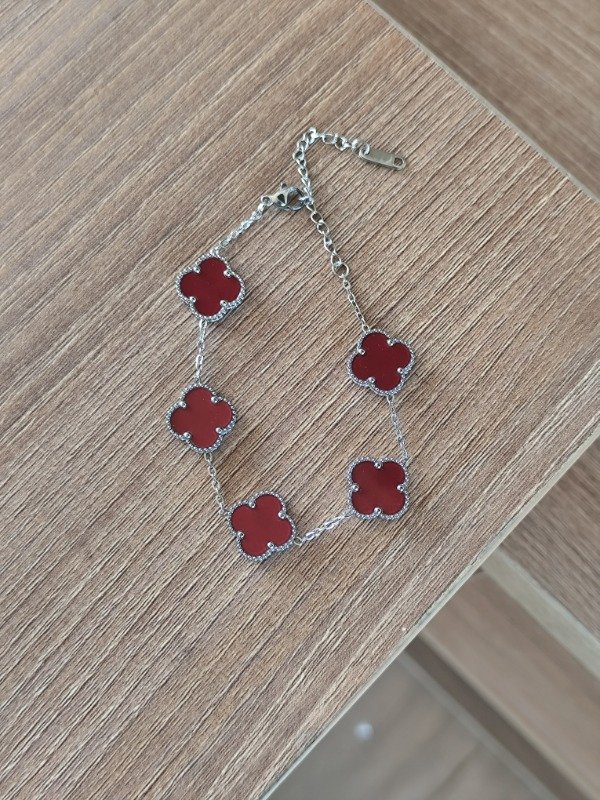 Producto - Pulsera Bordo trebol