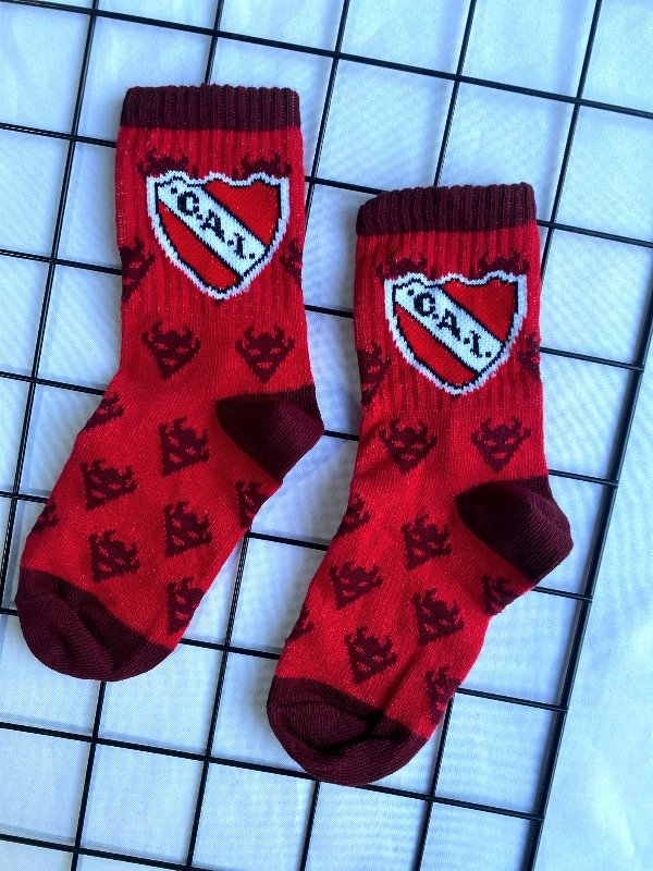 Producto - Medias 3/4 infantiles, river rojas