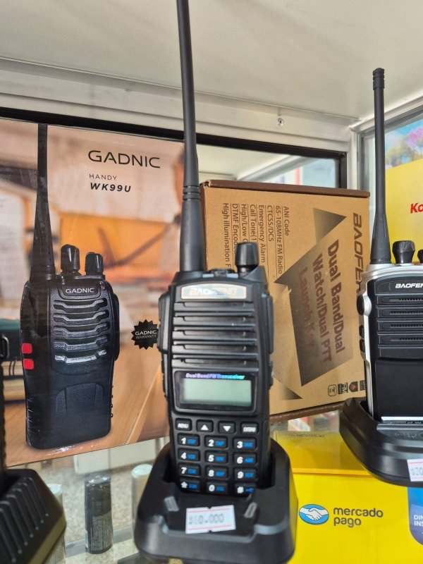 Producto - Baofeng  UV82