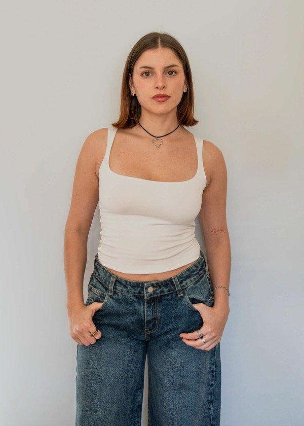Producto - Musculosa Pristine