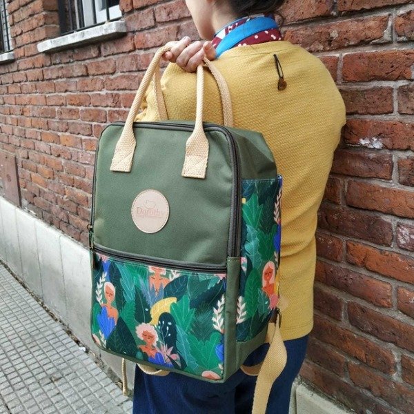 mochila viajera mujer