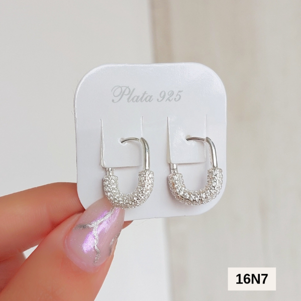 Producto - Huggies oval con micro pave