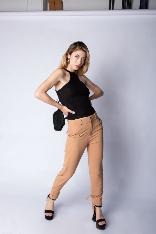 Producto - Pantalón Humm Beige