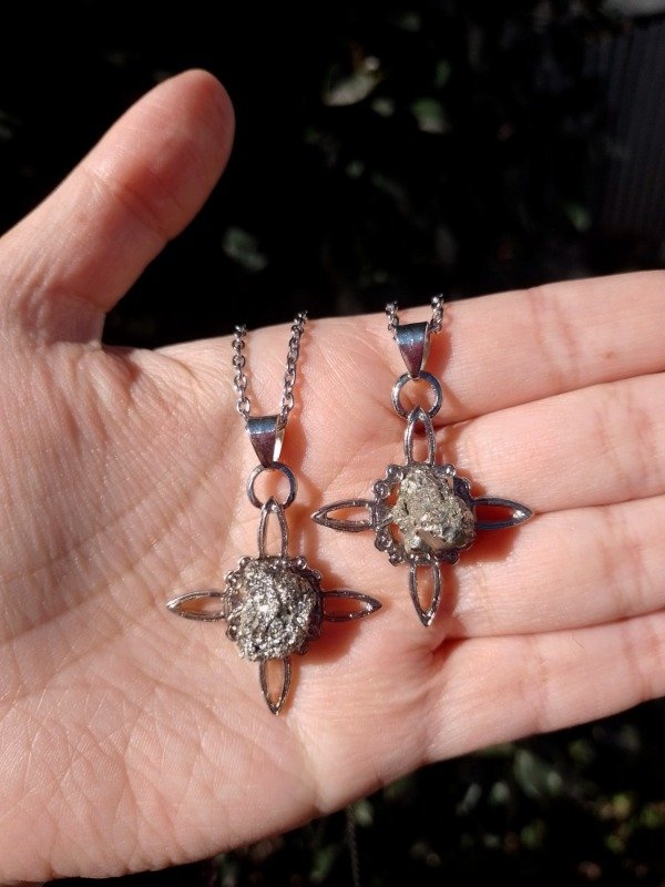 Producto - Nudo de Bruja con Pirita