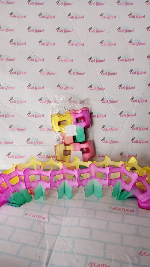 Producto - Girnalda de papel CASTILLO CHICO