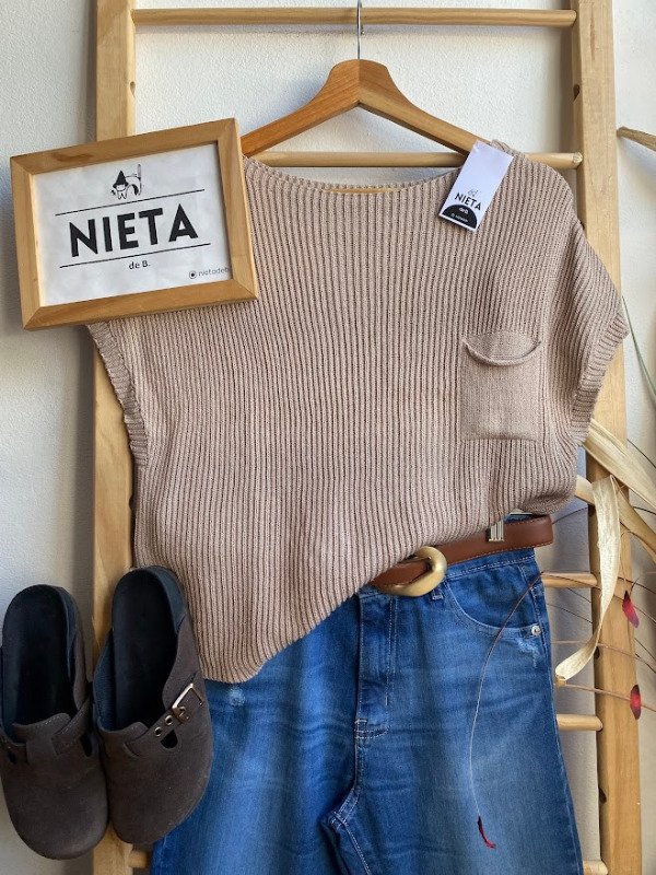 Producto - Chaleco Naomi Mocca