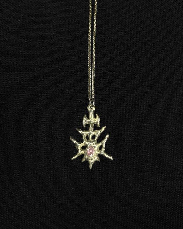 Producto - cadena amuleto