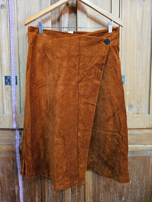 Producto - Falda Zara Corderoy t.m