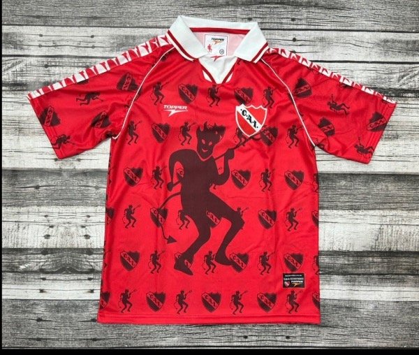 Camiseta retro de independiente diablitos roja