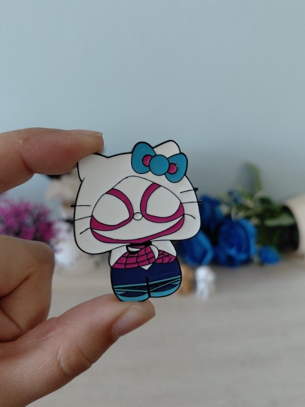 Producto - Pin metalizado - Spider-Gwen by Kitty #091