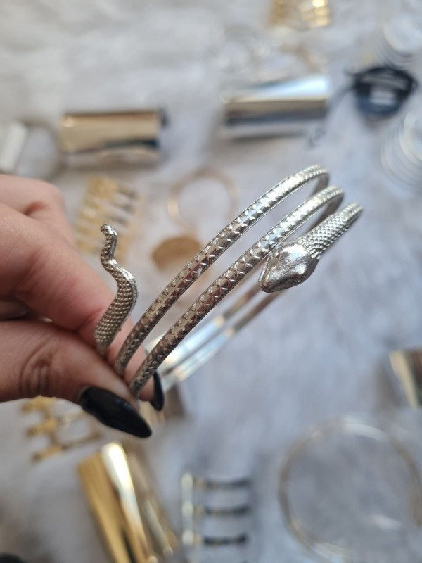 Producto - Brazalete Qebehut