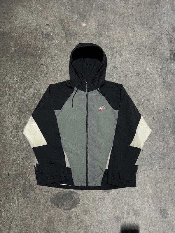 Producto - Campera Nike Sportswear Windrunner