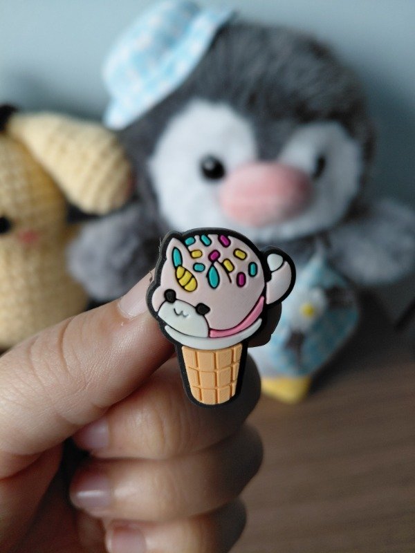 Producto - Pines para ropa - Michi helado