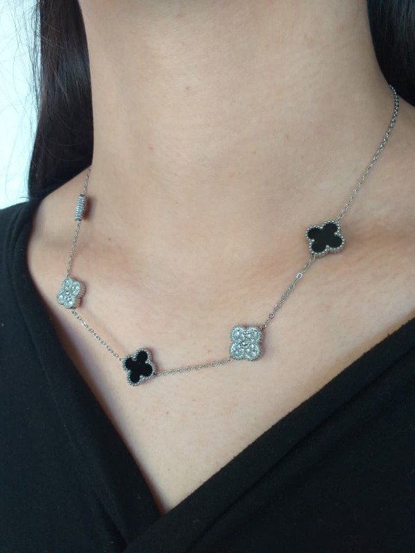 Producto - AQC0036 Collar 5 Van Cleef negro y strass