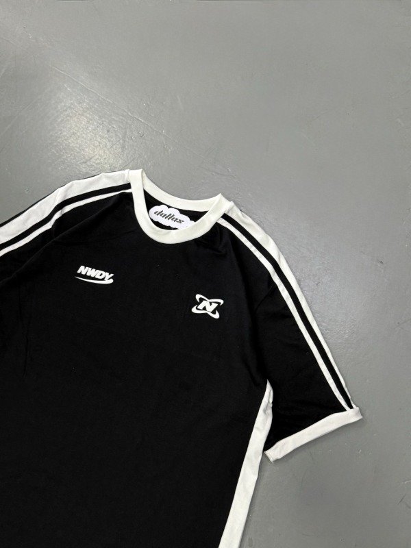 Producto - REMERA NWDY