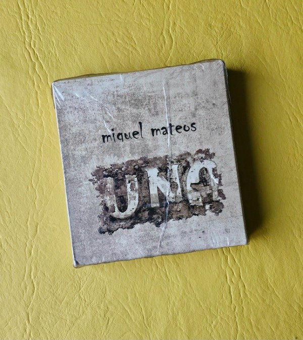 Producto - MIGUEL MATEOS ''Uno'' Deluxe (CD+Libro)