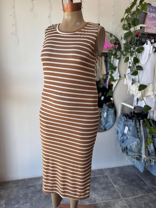 Producto - Vestido rayado largo