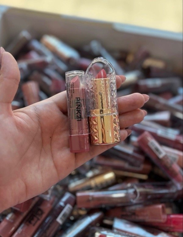 Producto - CAJÓN DE OFERTA LABIAL BARRA