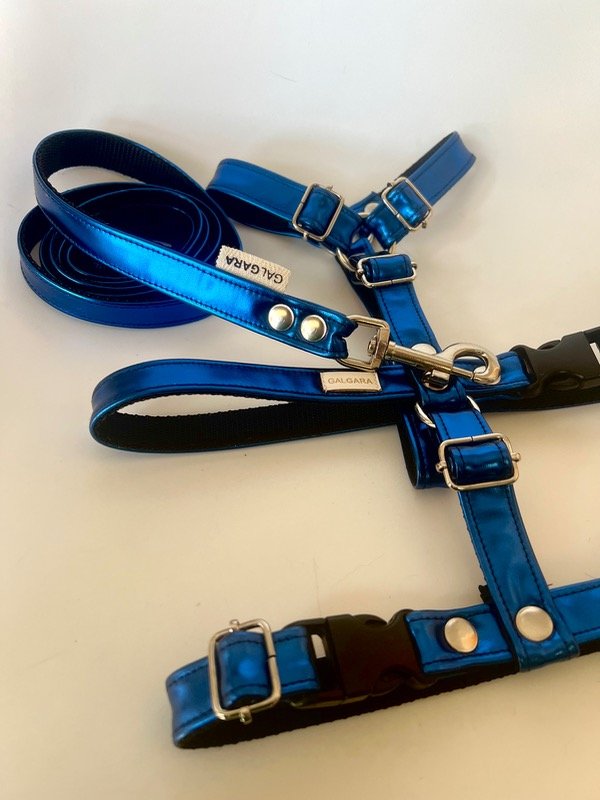 Producto - Pretal triple agarre azul metalizado