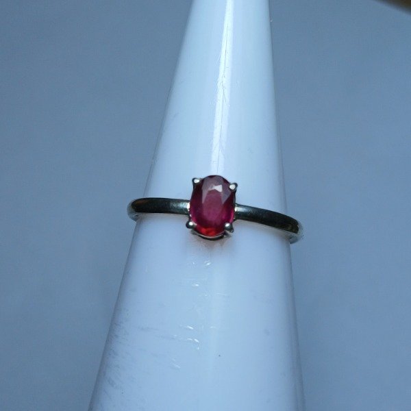 Producto - Anillo Plata 925 con rubí tratado - Talle 15