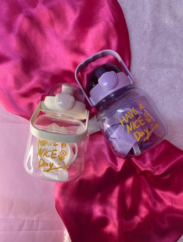 Producto - Botella con correa