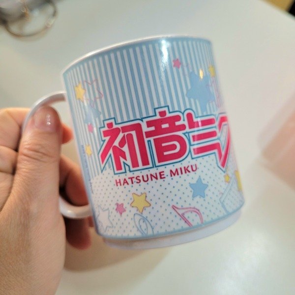 Producto - TAZA DE POLIMERO MIKU - 1