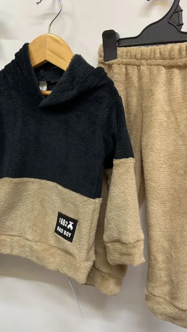Producto - Conjuntos de piel bifaz BAD BOY