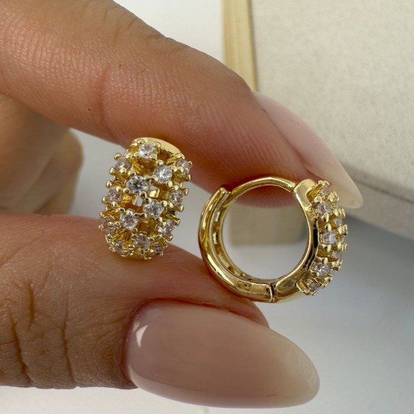 Producto - Aros Dorado Veli