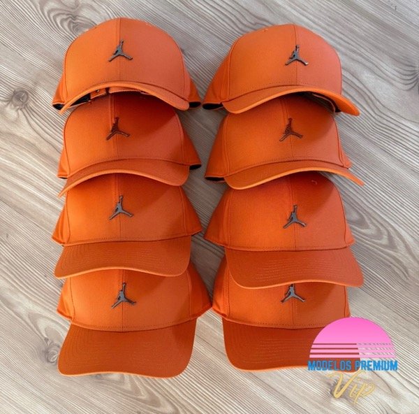 Producto - CHAPITA CURVA NARANJA