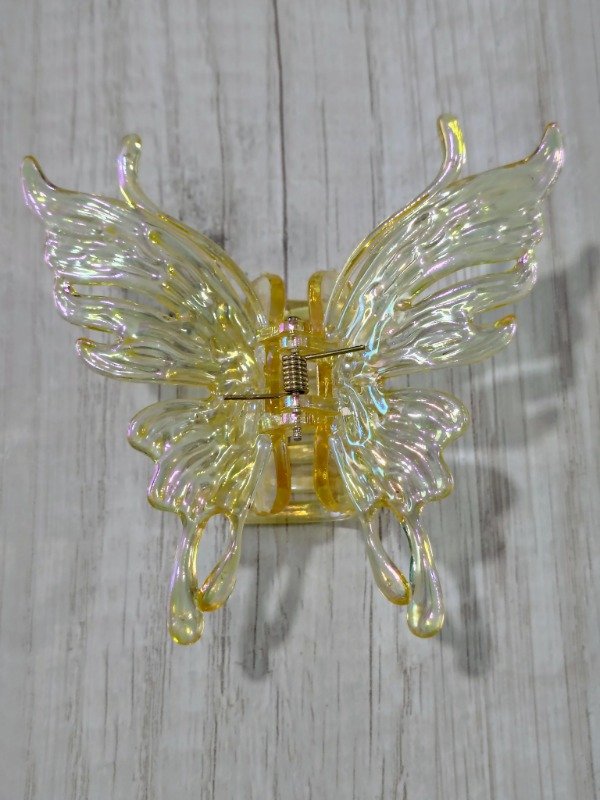 Producto - Broche mariposa amarillo