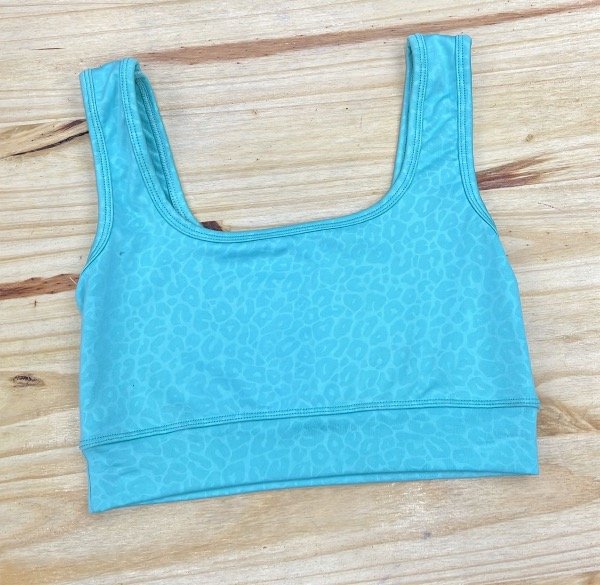 Producto - Top rubí Aqua outlet