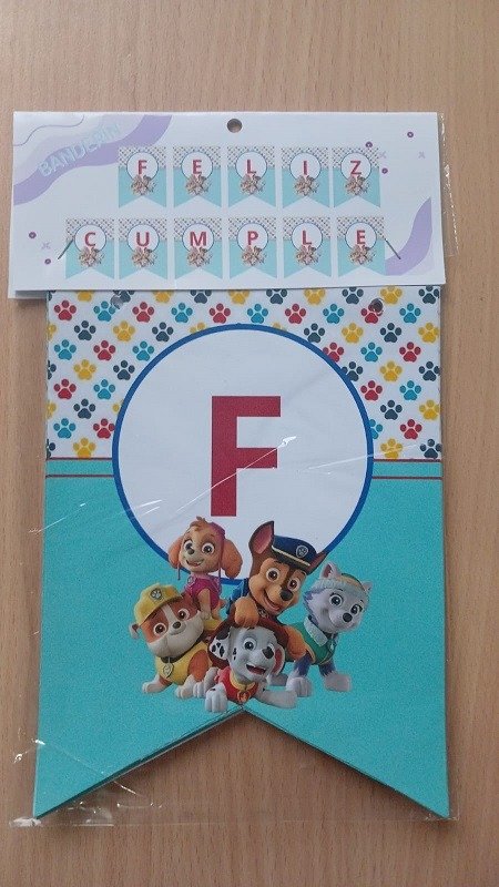 Producto - Banderín Personaje "FC" Paw Patrol