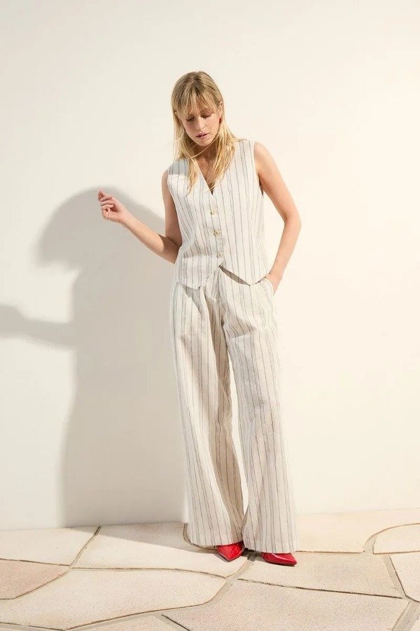 Producto - CHALECO LINO STRIPES