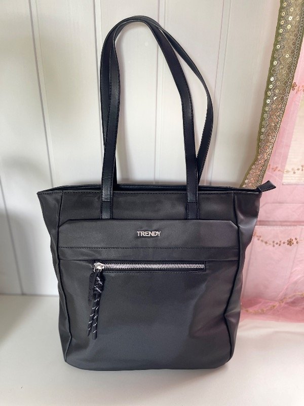 Producto - Bolso Trendy Negro engomado - 1
