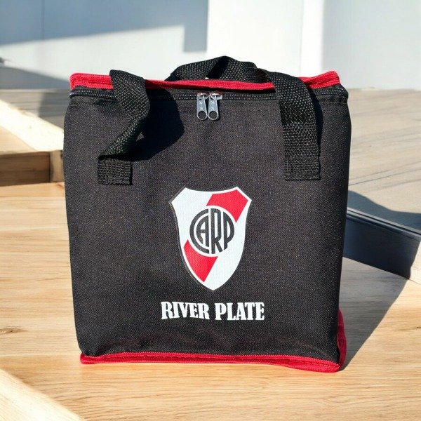 Producto - BOLSO TÉRMICO EQUIPOS DE FUTBOL 25X25X16 CM