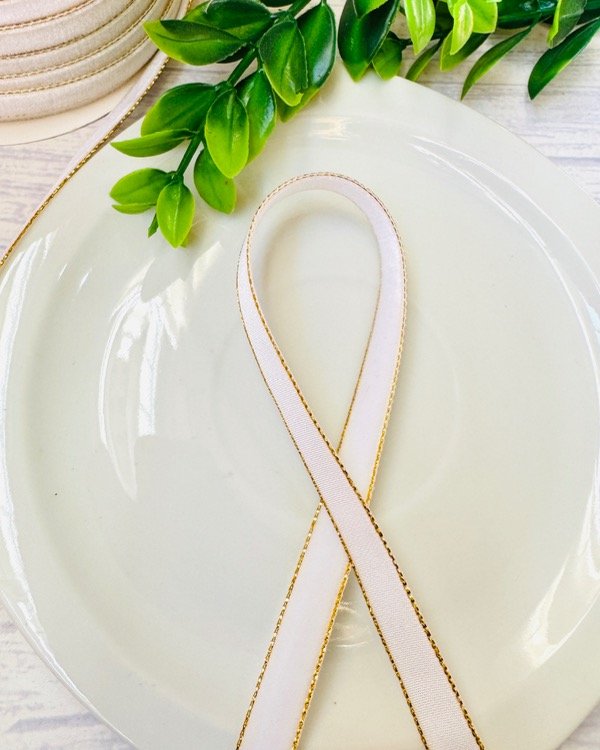 Producto - CINTA SIMIL PANA BLANCO Y ORO 1 CTM