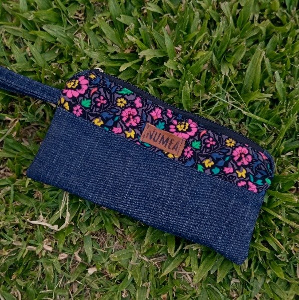 Producto - Cartuchera Plana Liberty