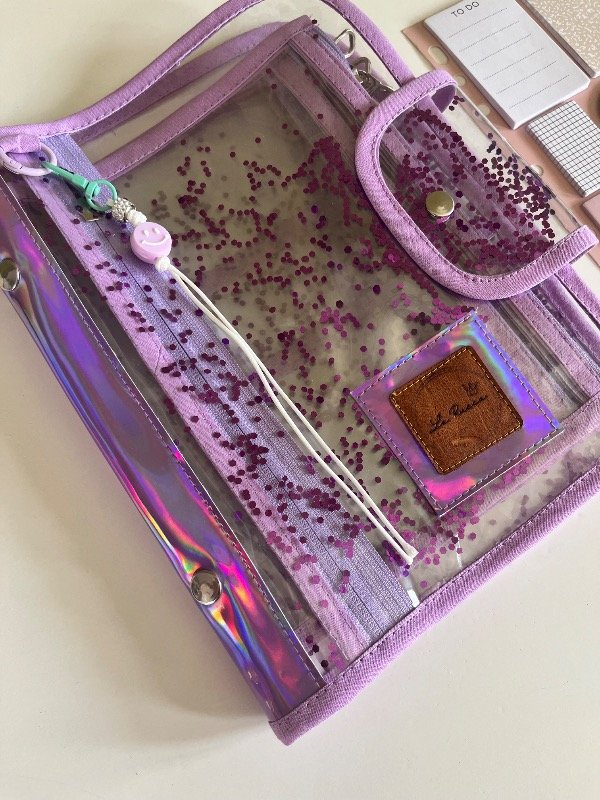 Producto - Estuche transparente lila
