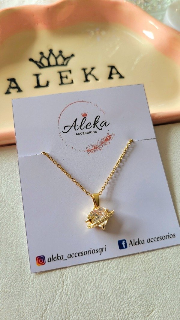 Producto - Collar corazón tira de strass de acero dorado - 0